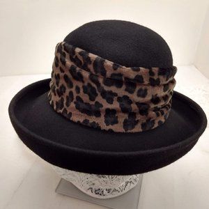 Talbot's wool designer hat